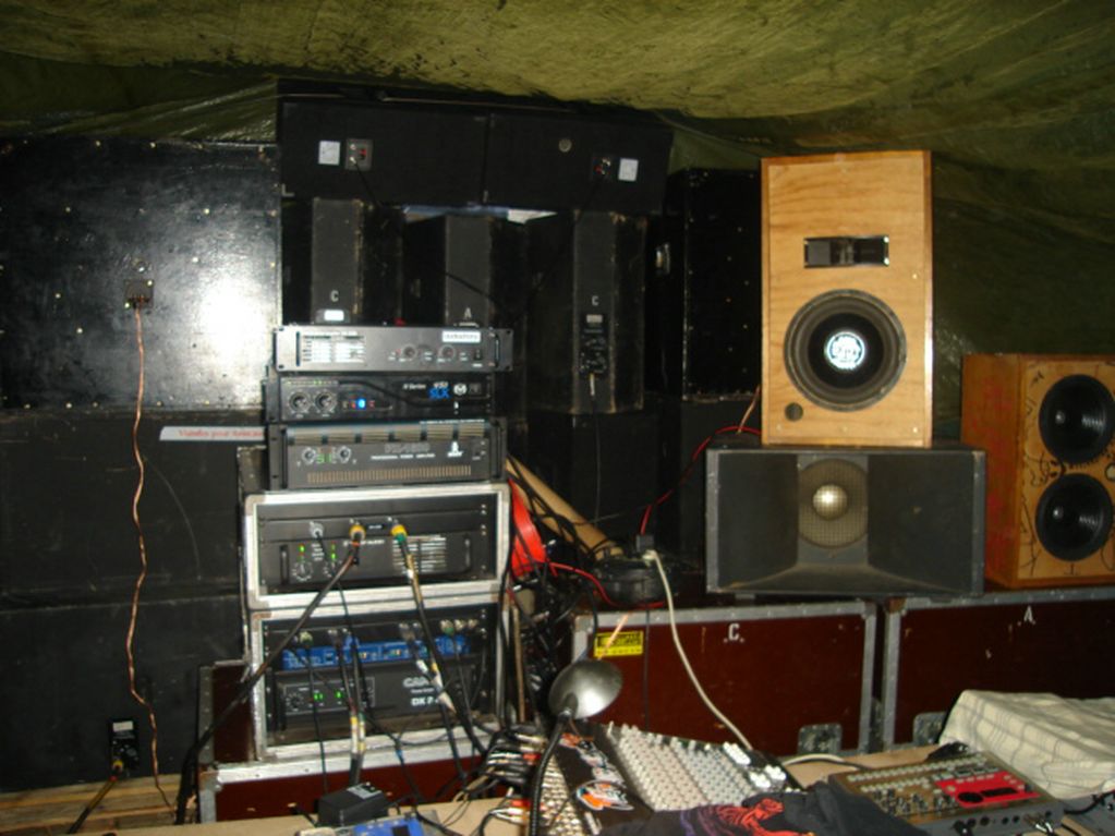 Photo (2)